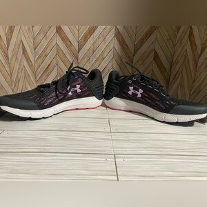 Youth size 7 Charged Rouge Under Armour Athletic Shoes